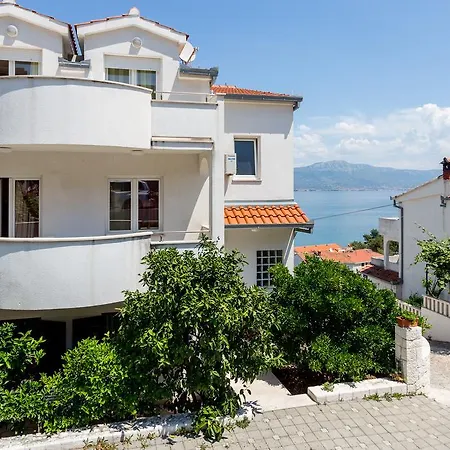Apartment In Top