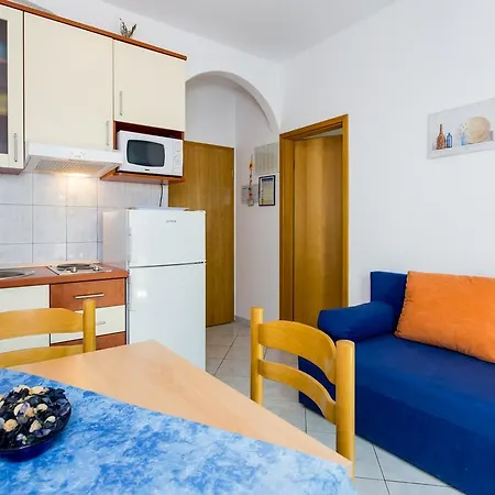 In Top Apartment