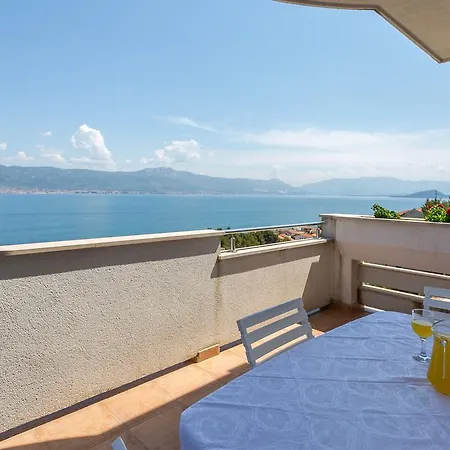 In Top Apartman Trogir